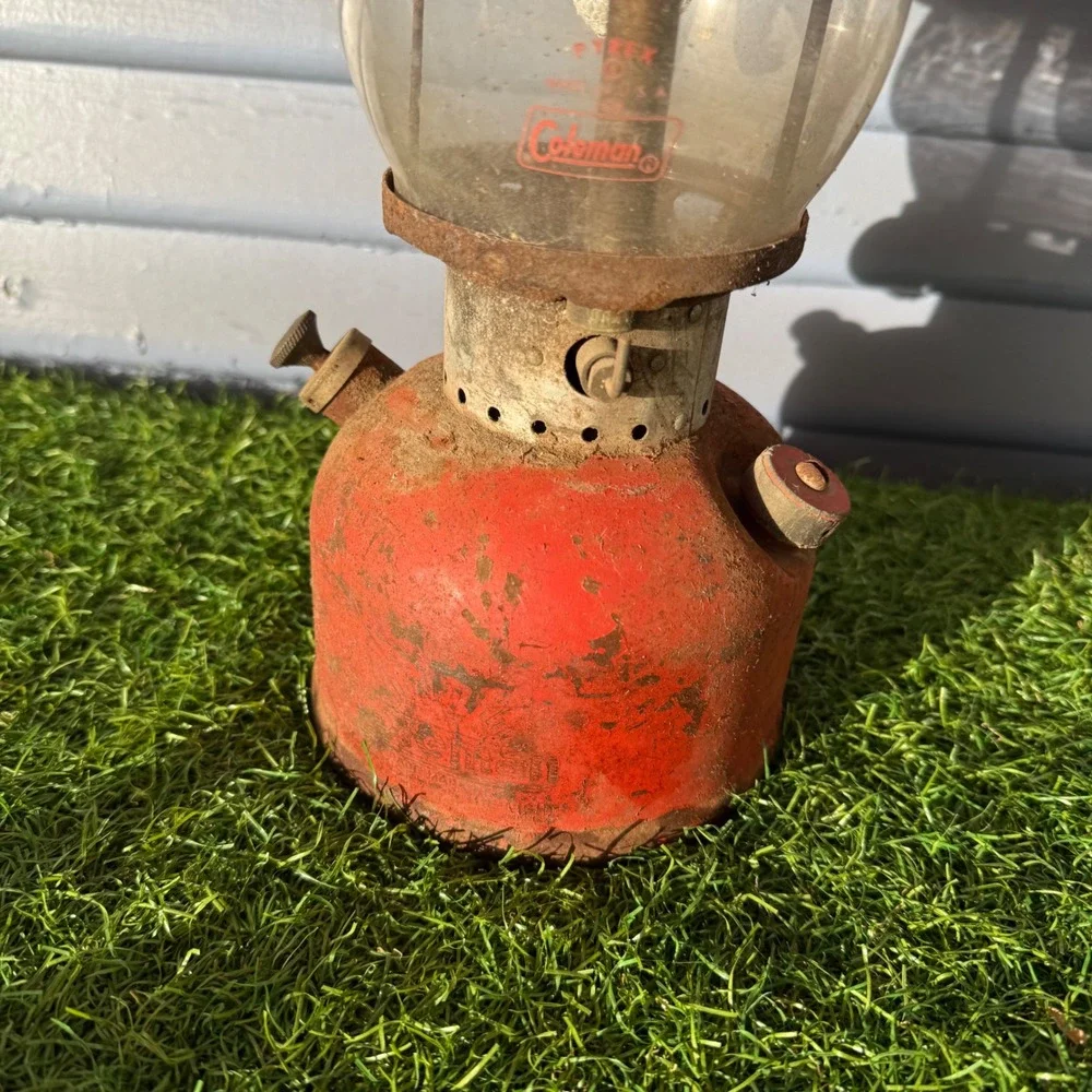 Vtg 1968 Red Coleman Lantern‎ Model 200A Single Mantle Outdoor Camping Untested